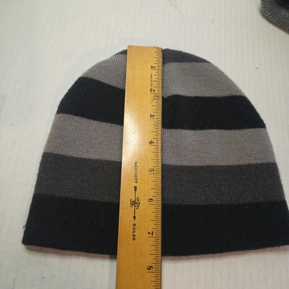 Converse Beanie Chuck Taylor All Star Logo Gray Black Knit Young Hat